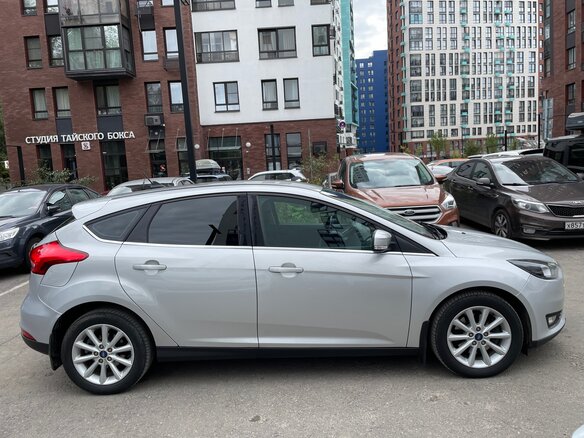 2018 Ford Focus III Рестайлинг, серебристый, 1150000 рублей - вид 5