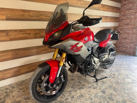 2019 BMW F 900 XR, красный, 930000 рублей, вид 2