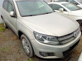 2012 Volkswagen Tiguan I Рестайлинг, серебристый, 822000 рублей, вид 2