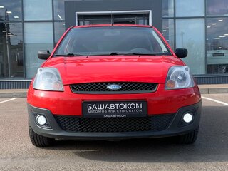 2007 Ford Fiesta Mk5, красный, 350000 рублей, вид 2