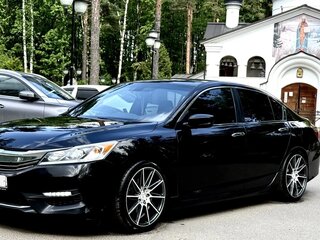 2016 Honda Accord IX Рестайлинг, чёрный, 2000000 рублей, вид 4