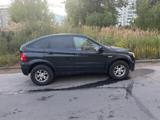 2008 SsangYong Actyon 6-speed I, чёрный, 450000 рублей, вид 3