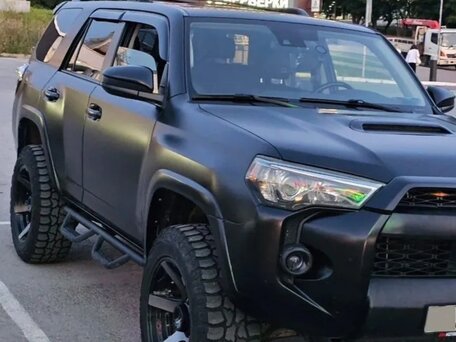 2021 Toyota 4Runner V Рестайлинг, чёрный, 3370000 рублей, вид 2