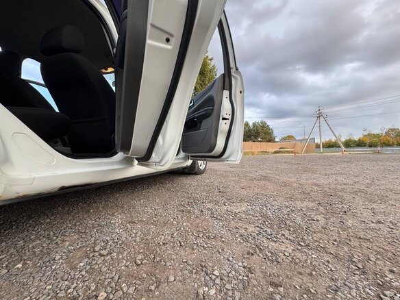 2010 Ford Focus II Рестайлинг, белый, 395000 рублей - вид 16