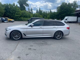 2020 BMW 5 серии 520d xDrive VII (G30/G31/G38), серый, 3050000 рублей, вид 3