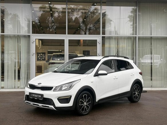 2017 Kia Rio X-Line IV, белый, 1115000 рублей