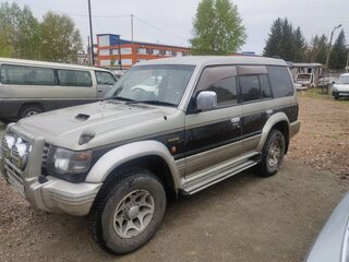 1996 Mitsubishi Pajero II, зелёный, 1850000 рублей, вид 1