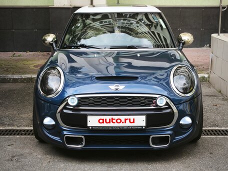 2017 Mini Hatch Cooper S III (F55/F56), синий, 1870000 рублей, вид 1