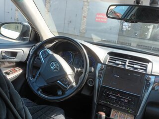 2017 Toyota Camry VII (XV50) Рестайлинг 2, белый, 1900000 рублей, вид 5