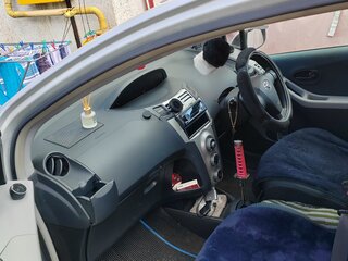 2005 Toyota Vitz II (XP90), серый, 500000 рублей, вид 3