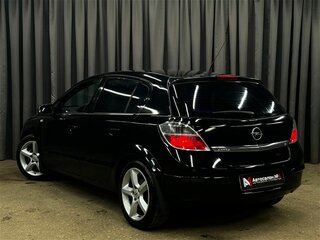 2008 Opel Astra H Рестайлинг, чёрный, 399900 рублей, вид 3