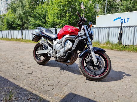 2004 Yamaha FZ6, красный, 460000 рублей, вид 2