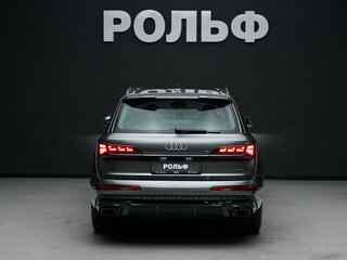 2026 Audi Q7 50 TDI II (4M) Рестайлинг 2, серый, 14500000 рублей, вид 4