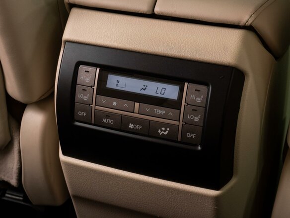2011 Lexus GX 460 II, белый - вид 20