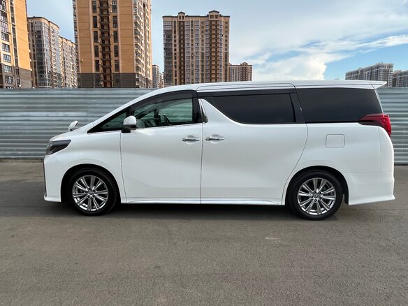 2020 Toyota Alphard III Рестайлинг, белый - вид 1