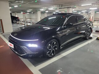 2023 Hyundai Sonata VIII (DN8) Рестайлинг, чёрный, 2380000 рублей, вид 1