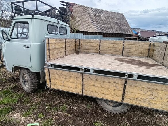 1994 УАЗ 3303, серебристый, 305000 рублей