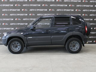 2012 Chevrolet Niva I Рестайлинг, чёрный, 483000 рублей, вид 4