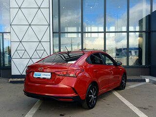 2021 Hyundai Solaris II Рестайлинг, красный, 1599000 рублей, вид 5