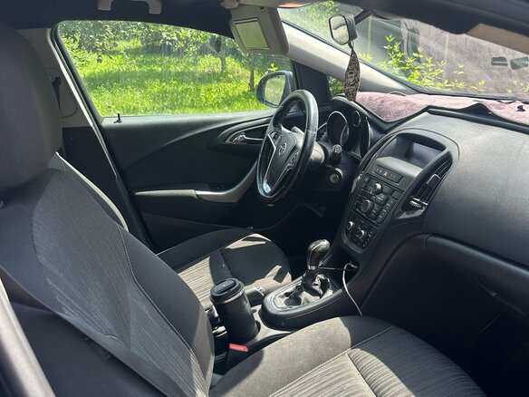 2010 Opel Astra J, чёрный, 410000 рублей - вид 12