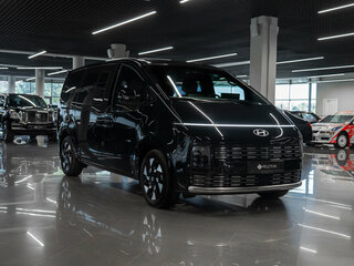 2026 Hyundai Staria I Рестайлинг, чёрный, 7000000 рублей, вид 2