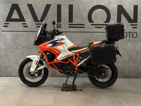 2023 KTM 1290 Super Adventure R, белый, 1650000 рублей, вид 4