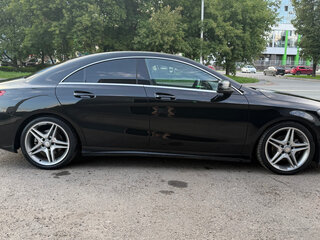 2013 Mercedes-Benz CLA 180 I (C117, X117), чёрный, 1690000 рублей, вид 2