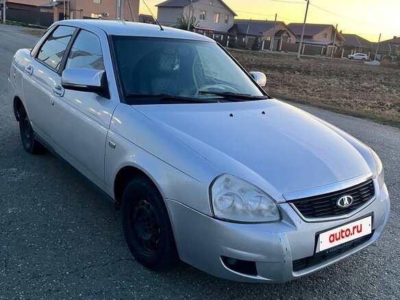 2008 Lada (ВАЗ) Priora I, серебристый, 170000 рублей - вид 2
