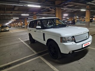2010 Land Rover Range Rover III Рестайлинг 2, белый, 2500000 рублей, вид 3