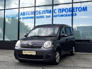 Toyota Sienta I Рестайлинг 1