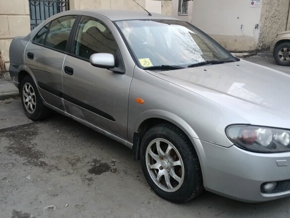 2005 Nissan Almera II (N16) Рестайлинг, серебристый, 230000 рублей - вид 2