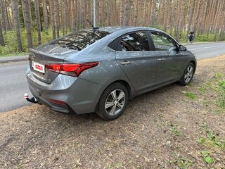 2017 Hyundai Solaris II, серый, 1420000 рублей, вид 3