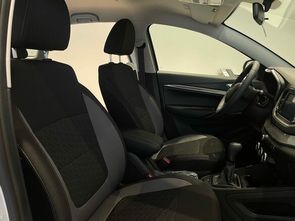 2026 Lada (ВАЗ) Vesta SW I Рестайлинг (NG), белый, 1830000 рублей - вид 9