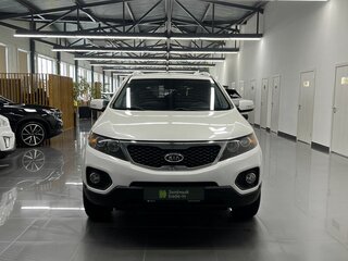 2012 Kia Sorento II, белый, 1490000 рублей, вид 3