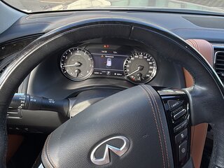 2020 Infiniti QX80 I Рестайлинг 3, жёлтый, 7300000 рублей, вид 3