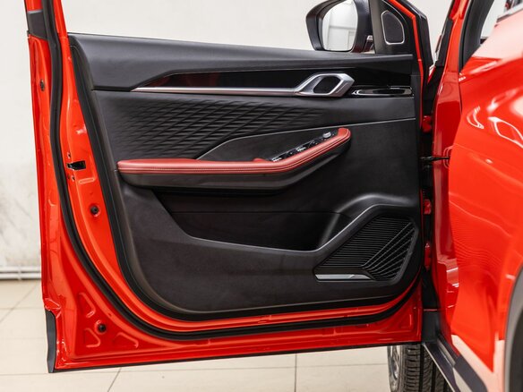 2023 Geely Coolray I Рестайлинг, красный, 2098000 рублей - вид 24