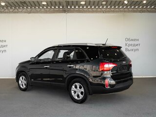 2016 Kia Sorento II Рестайлинг, чёрный, 1649000 рублей, вид 4