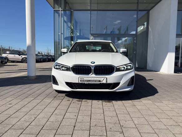 2025 BMW 3 серии 318i VII (G2x) Рестайлинг 2, белый, 3667183 рублей - вид 10