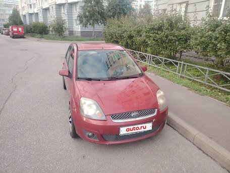 2006 Ford Fiesta Mk5, пурпурный, 210000 рублей, вид 2