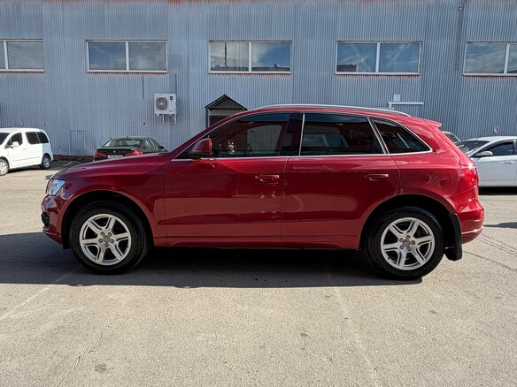 2009 Audi Q5 I (8R), красный, 1300000 рублей - вид 3
