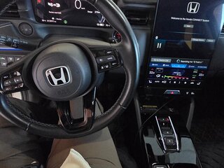2022 Honda e:NS1, белый, 2999999 рублей, вид 3