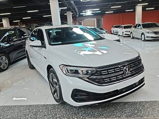 2022 Volkswagen Sagitar III Рестайлинг, белый, 1540000 рублей, вид 3