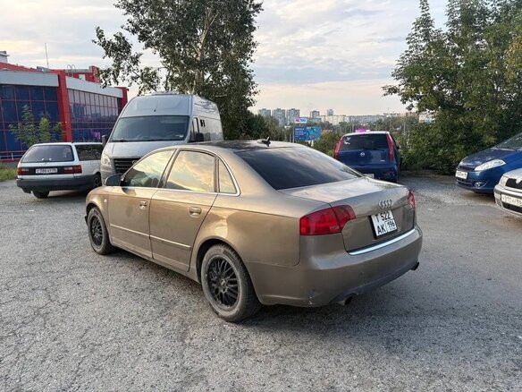 2005 Audi A4 III (B7), золотистый, 440000 рублей - вид 3