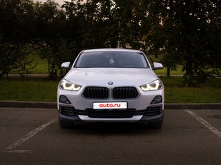 2018 BMW X2 sDrive18i I (F39), белый, 3299000 рублей, вид 1