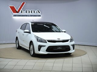 2018 Kia Rio IV, белый, 1300000 рублей, вид 3