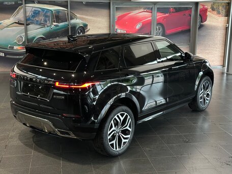 2025 Land Rover Range Rover Evoque P250 MHEV Long II Рестайлинг, чёрный, 6680000 рублей, вид 5