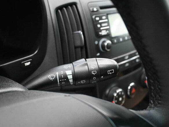 2011 Hyundai i30 I Рестайлинг, белый, 989900 рублей - вид 14