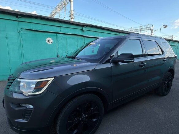 2019 Ford Explorer V Рестайлинг 2, серый, 2700000 рублей - вид 1