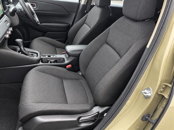 2023 Honda Vezel II, бежевый, 1680000 рублей - вид 10