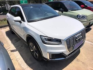 2021 Audi Q2 L e-tron I, белый, 1690000 рублей, вид 3